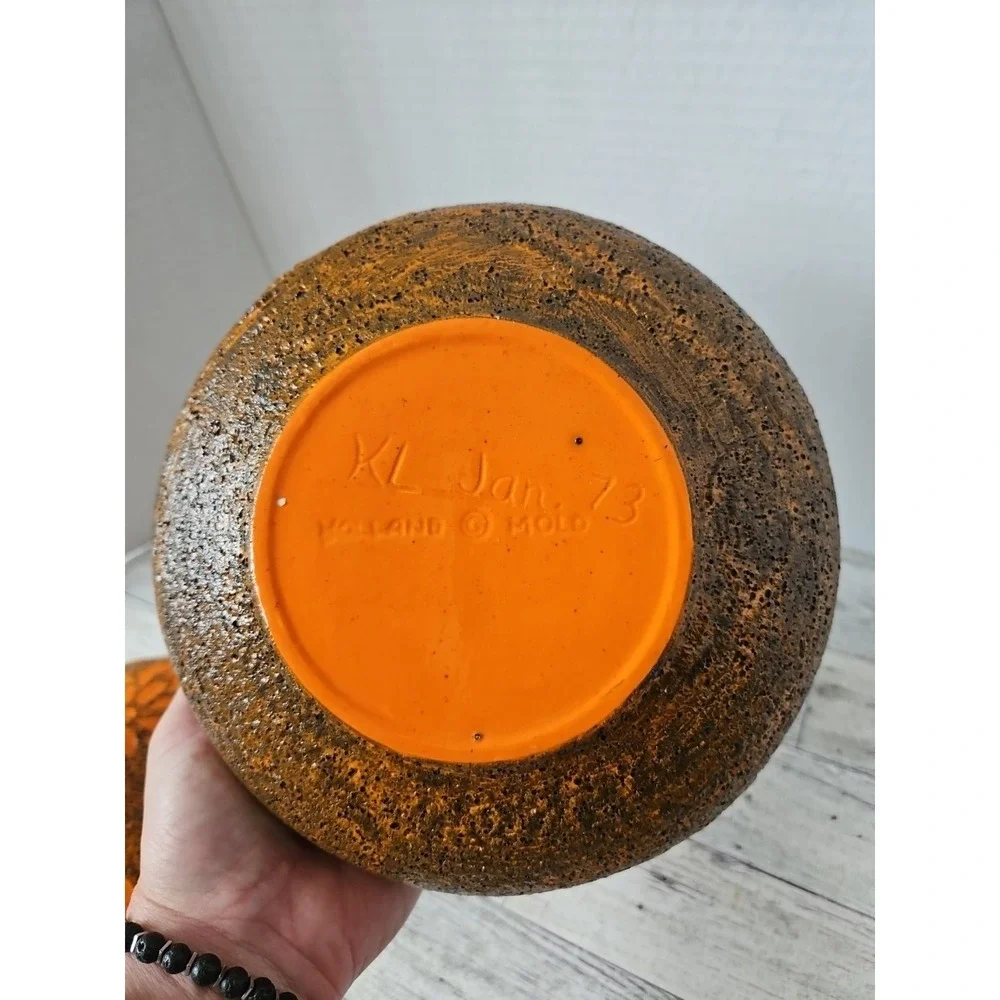 Holland Mold preowned 60s